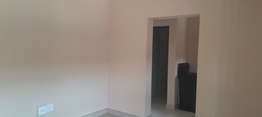 To Let 2 Bedroom Property for Rent in Mthata Eastern Cape